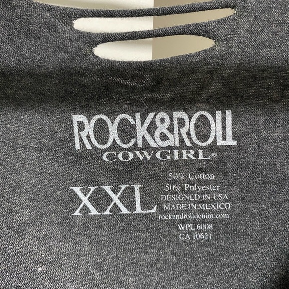 Rock&Roll Cowgirl Flower Crown Cow Skull Tee - Picture 7 of 8